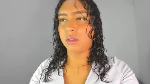 Snapshot of amber_lee20 chatting on 10/01/25, 11:33 LUISA online show from 10/01/25, 11:33