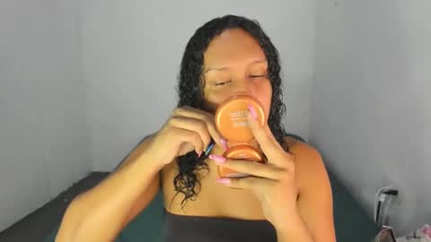 Snapshot of amber_lee20 chatting on 10/28/25, 10:12 LUISA online show from 10/28/25, 10:12