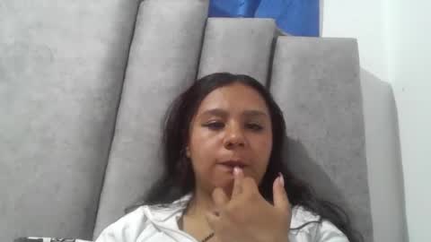 Snapshot of amber_rose17 chatting on 06/08/26, 04:02 AMBER online show from 06/08/26, 04:02