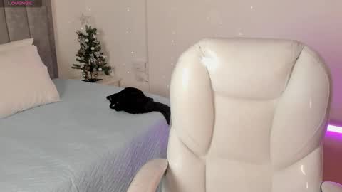 Michell  online show from 12/19/25, 01:29