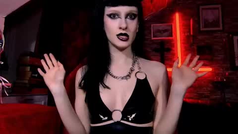 DEMONESS AMBER 666 online show from 01/11/26, 03:33