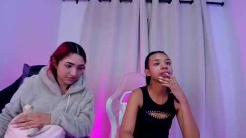 Amber Baker  online show from 01/25/25, 11:55