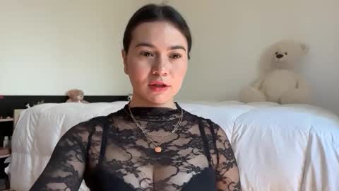 Snapshot of amberclaark chatting on 04/16/26, 11:11 Yess online show from 04/16/26, 11:11