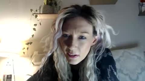 Snapshot of amberdesmond722 chatting on 02/02/26, 05:50 Kaligirll online show from 02/02/26, 05:50