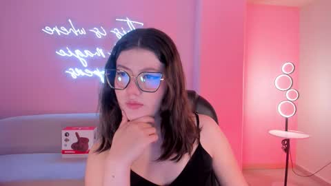 Amber  online show from 01/31/26, 08:07