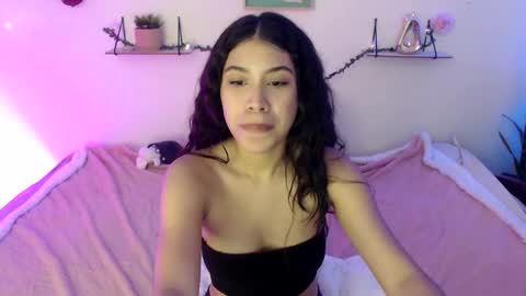 Amber Jeong online show from 12/15/24, 02:19