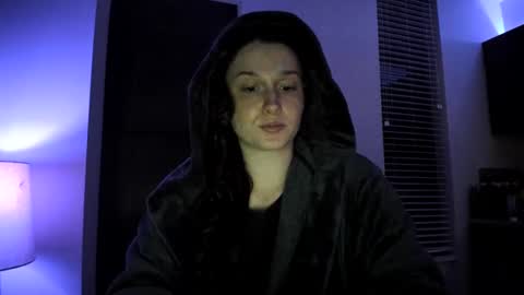 Snapshot of amberkinsley chatting on 12/06/24, 02:35 amberkinsley online show from 12/06/24, 02:35