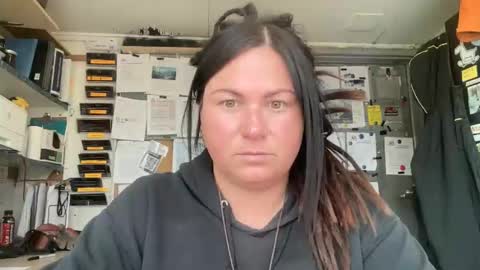 ambermoss7 online show from 04/29/26, 05:41