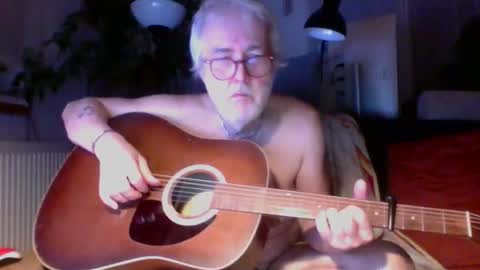 Amberr11 online show from 11/17/25, 11:32