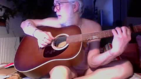 Amberr11 online show from 12/14/25, 11:42