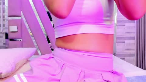 Amber online show from 04/08/26, 07:03