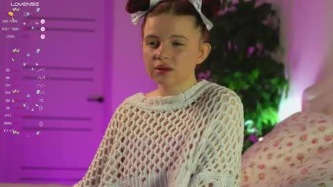 Snapshot of ambershoney chatting on 10/21/25, 07:03 Amber online show from 10/21/25, 07:03