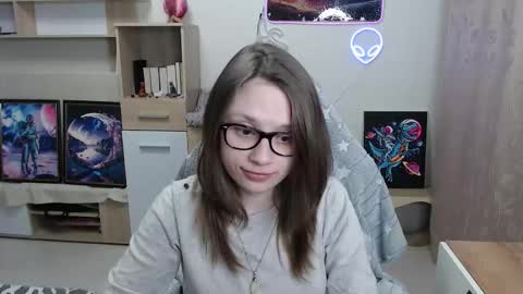 Amber online show from 02/16/26, 04:19