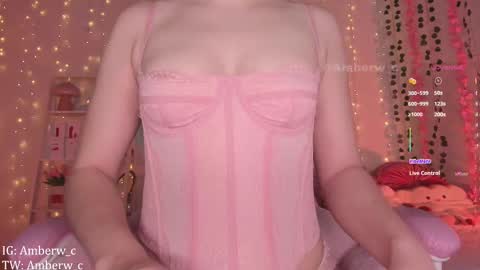 IG - TW Amberw c online show from 09/12/25, 02:33