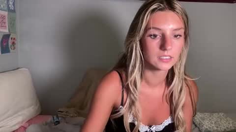 ambie bambi amber griz online show from 05/05/26, 01:13