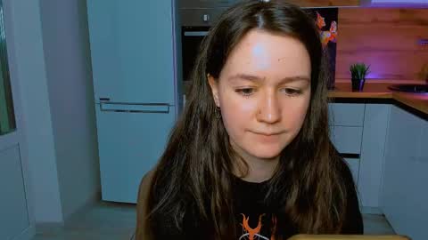 Eileen online show from 03/01/25, 04:22