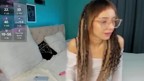 Snapshot of ameli_shell chatting on 10/21/25, 01:17 Ameli online show from 10/21/25, 01:17