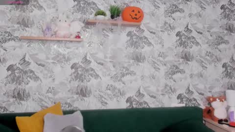 Snapshot of ameli_shell chatting on 11/13/25, 01:26 Ameli online show from 11/13/25, 01:26