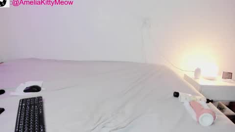 Snapshot of amelia71477 chatting on 09/23/25, 05:49 Amelia Hot online show from 09/23/25, 05:49