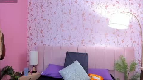 Snapshot of amelia_adms chatting on 10/04/25, 03:54 Amelia Adams online show from 10/04/25, 03:54