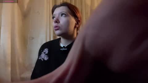 Amelia Aley  online show from 12/27/24, 03:37