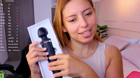 Snapshot of amelia_chillvibes chatting on 11/10/25, 11:31 AMELIA online show from 11/10/25, 11:31