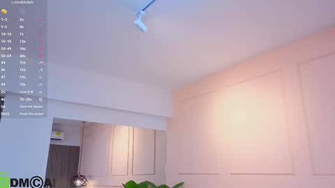 Snapshot of amelia_chillvibes chatting on 11/20/25, 11:43 AMELIA online show from 11/20/25, 11:43