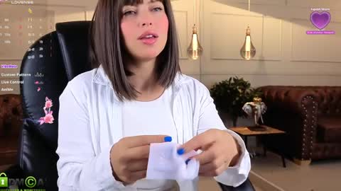 AMELIA online show from 04/05/26, 12:02