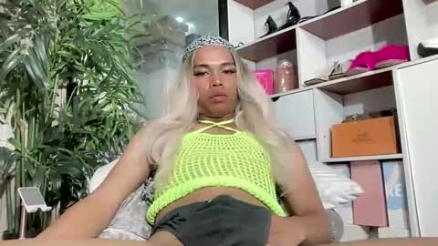 Amelia online show from 02/18/26, 03:24