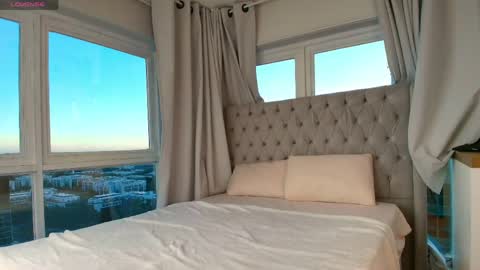 amelia_mee online show from 04/15/26, 08:31