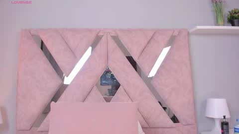  Amelia  online show from 02/14/26, 07:49