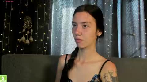 Anna online show from 07/06/26, 01:35