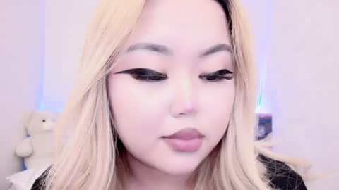 Amelia online show from 01/30/25, 03:22