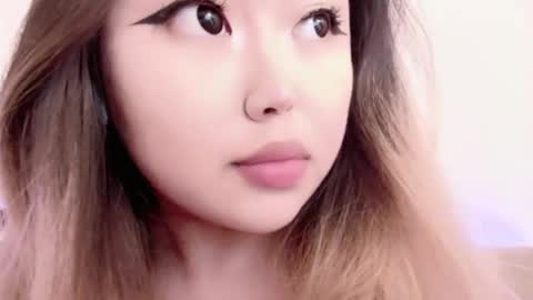 Amelia online show from 04/02/26, 12:30