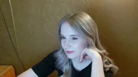 Amelia  online show from 05/16/26, 07:01