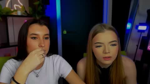 Snapshot of ameliaa_sweet chatting on 03/25/26, 12:22 ameliaa_sweet online show from 03/25/26, 12:22