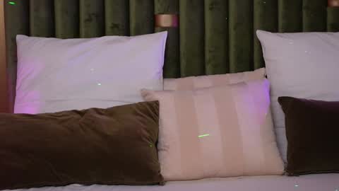 Amelia online show from 12/06/24, 07:54