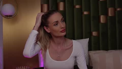 Amelia online show from 03/05/25, 09:27