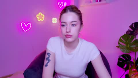 Amelia online show from 04/06/26, 02:42