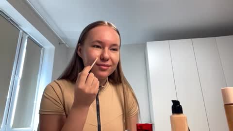 I am Amelie ntmu Lets hit 10 Thumbs Up together online show from 06/21/26, 11:57