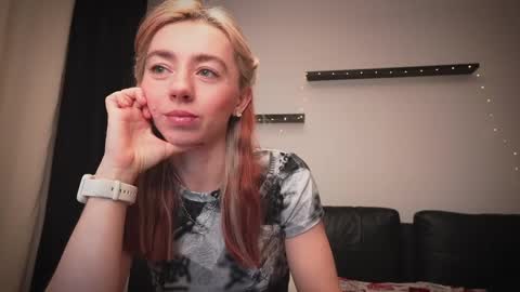 Amelia   online show from 12/04/24, 03:32