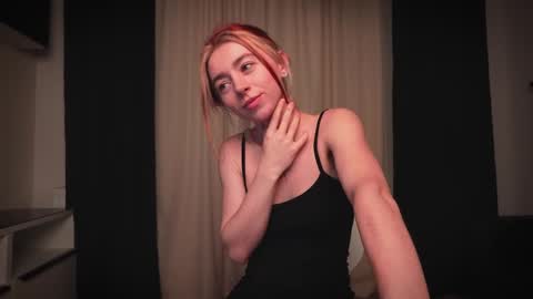 Amelia   online show from 12/14/24, 05:25