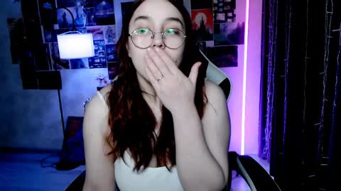 Amelia online show from 05/14/26, 12:23