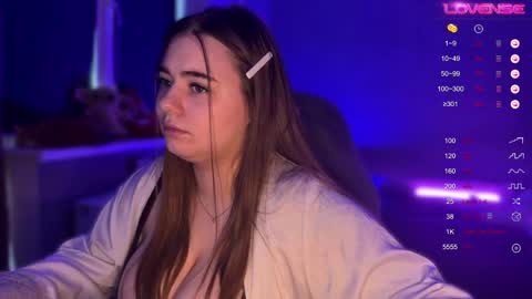 Amelia online show from 04/09/26, 08:20