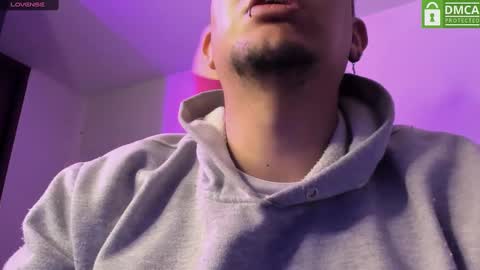 Snapshot of ameliaterry_2 chatting on 12/23/24, 04:44 Amelia y terry online show from 12/23/24, 04:44