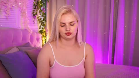  Amelia  online show from 05/15/26, 04:41