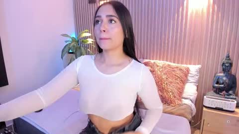 Snapshot of amelie_x chatting on 09/12/25, 02:22 Amelie online show from 09/12/25, 02:22