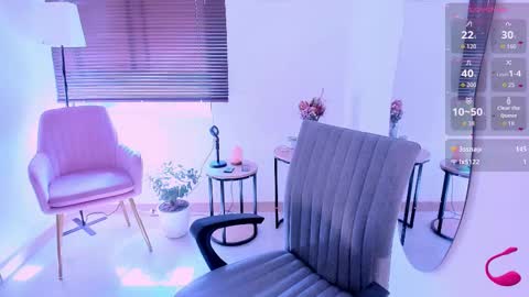 Amelie Graham online show from 11/20/25, 02:28