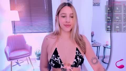 Amelie Graham online show from 11/26/25, 03:02