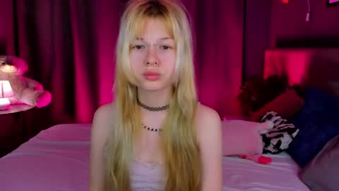Amelia online show from 06/11/26, 02:00